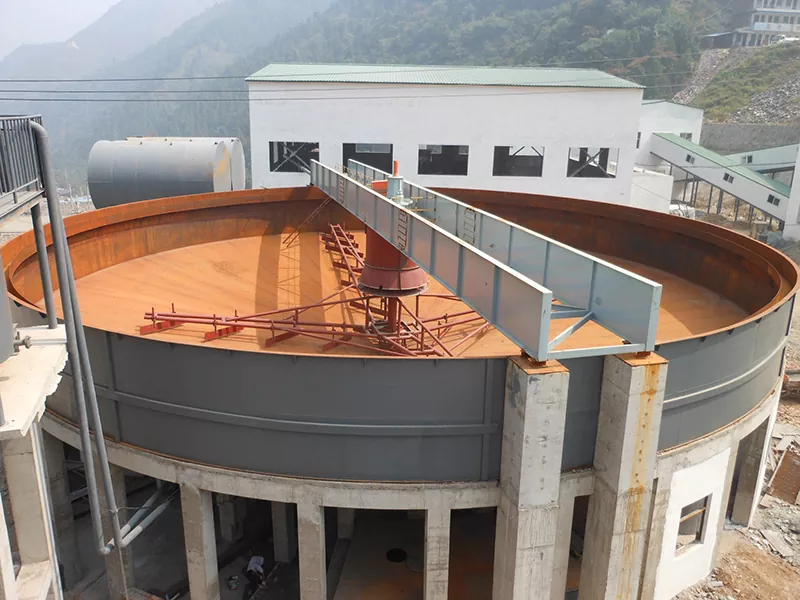 Dairəvi Yüksək Sürətli Maili Plitə Qatılaşdırıcını Effektiv Mineral Emalı üçün Vacib Komponentə Nə Etdirir